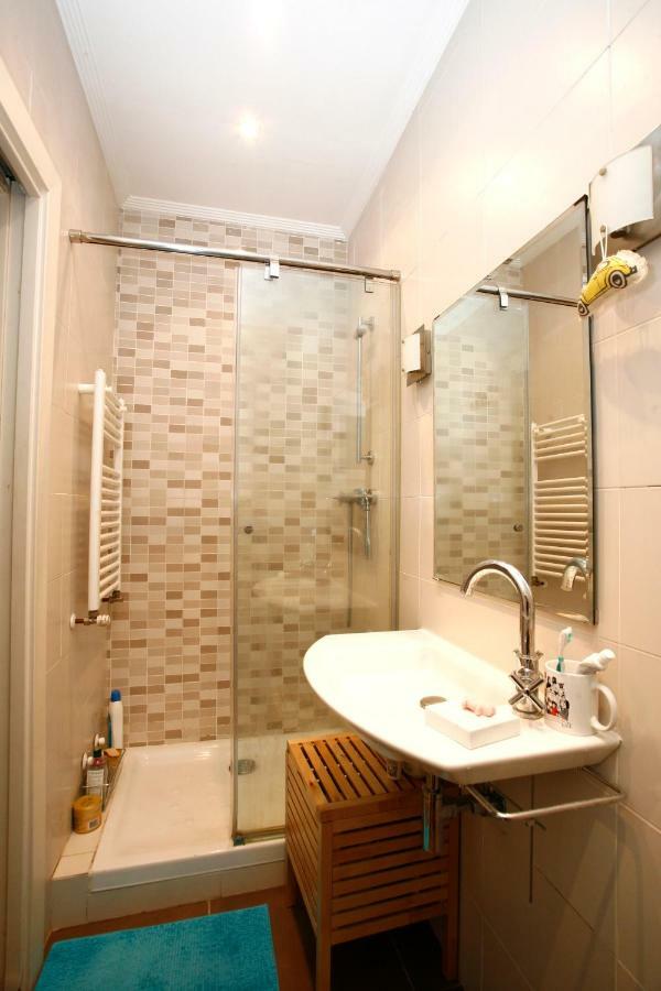 Piso Centrico Con Patio Apartment Bilbao Exterior photo